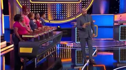 Steve Harvey demos VELCRO underwear!