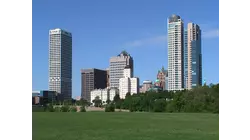 Milwaukee, Wisconsin featuring Walter Beasley