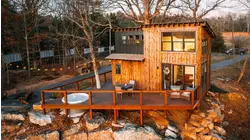 Tiny Treehouse Overlooks