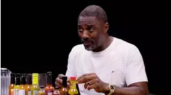 Idris Elba Wants to Fight While Eating Spicy Wings