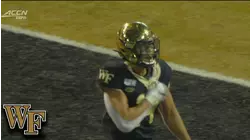 Wake Forest's Sage Surratt Shows Off His Speed On TD Catch