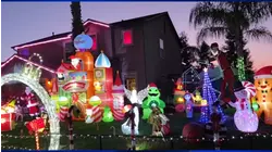 Voting now open for Visalia's annual Deck the Home contest