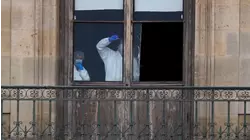 2 new suspects handed preliminary charges in Louvre heist: prosecutor