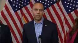Pardoned Jan. 6 rioter accused of making terroristic threats against Rep. Hakeem Jeffries