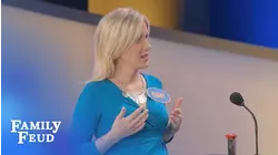 MISS PIGGY & KERMIT goin' on a DATE! | Family Feud