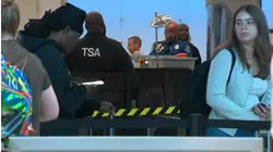 TSA agents struggle to make ends meet amid shutdown