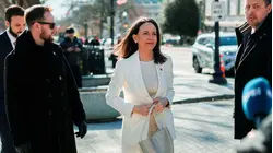 Una analista explica "el juego psicológico" al que María Corina Machado se enfrenta ante Trump