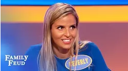 Lady crab thinks her king crab is SEXY cuz... | Family Feud