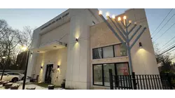 Nassau legislature unanimously approves bill to protect religious centers from protestors