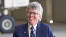 Longest-Serving United Airlines Female Pilot Celebrates Milestone