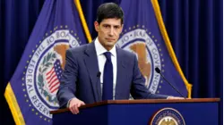 Kevin Warsh's First Fed Meeting Just Sent a Message to Wall Street