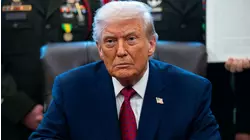 Trump le dice a los iraníes que "la ayuda está en camino", pero no especifica de qué se trata