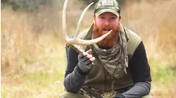 Rival Wild S6:E3 "Dog Bone"