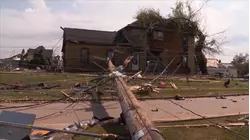 Powerful tornado slams Wisconsin neighborhood