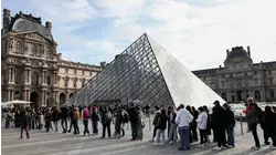 French Authorities Make Arrests in Louvre Heist