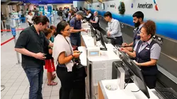 Record numbers expected for Thanksgiving travel