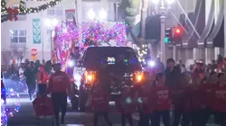 Hanford kicks off holiday season with downtown Christmas parade Friday