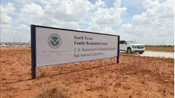 Estos famosos se unen a los reclamos para acabar con un centro migratorio donde detienen a niños