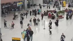 Importantes aeropuertos de Chicago, Atlanta y Nueva York sufren consecuencias del cierre de Gobierno