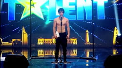 STRONG MAN Shocks Judges on Got Talent Uruguay 2020 | Got Talent Global