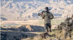 XUMO Struttinbuck S9:E2 "Wyoming Elk"