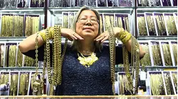 Why Everyone Is Buying Gold Right Now