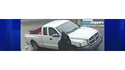 Thieves hit two East Williamsburg food trucks minutes apart, police say