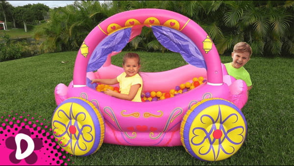 diana pretend play with giant food toy