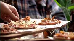 New exhibit at New Haven Museum celebrates pizza