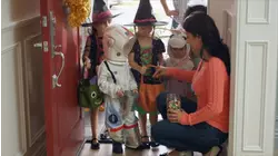 A dentist's survival guide for parents on Halloween candy