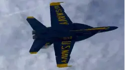 Video Captures Blue Angels Flying Over Pensacola at Low Altitude