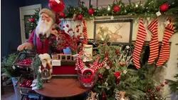 Add The Historical Christmas Barn to you holiday Road Trip bucket list