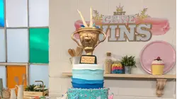 CHLOE'S AQUATIC CAKE