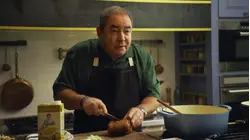Emeril Cooks with Mambo Brandi, Mambo Maggie