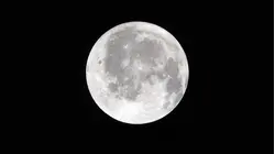 Artemis II Crew Prepares to Fly Around Far Side of the Moon