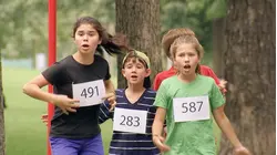 Just for Laughs GAGS - S14 E9 - Marathon Cop