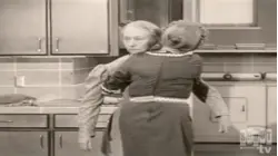 The Beverly Hillbillies: S1 E20 - Jed Throws A Wingding