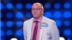 1st player nails it. Can Monica finish strong??