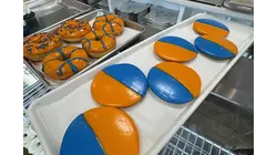 Knicks playoff energy inspires Westchester bakery to create blue and orange treats for game day