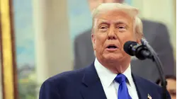 Trump planea ir a la audiencia sobre la pérdida de ciudadanía de hijos de inmigrantes indocumentados