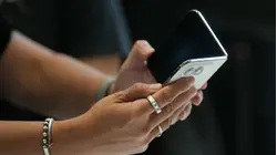 Apple begins lease program for iPhones and other devices