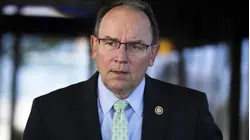 Wisconsin congressman suffers minor injuries after emergency plane landing