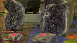Gem and Mineral Show hosts 1st annual holiday event in Fresno