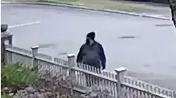 La policía difunde más imágenes del sospechoso de abrir fuego en la Universidad Brown