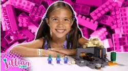 Jillian Builds a Minecraft Lego Set!
