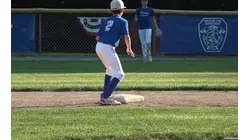 Darien stays alive in Metro Region tournament with win over Rhode Island