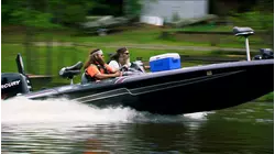 Duck Dynasty: Fishin' For Business -- Duck Dynasty