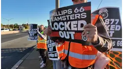 No new contract talks scheduled as Phillips 66 oil refinery lockout continues