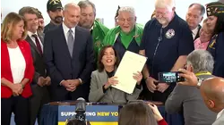 Power & Politics: What the polls say about Gov. Hochul, Mayor-elect Mamdani and Sen. Schumer