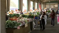 Last-minute food preparations underway ahead of Thanksgiving